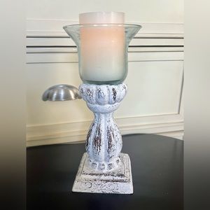 Shabby chic candle holder
